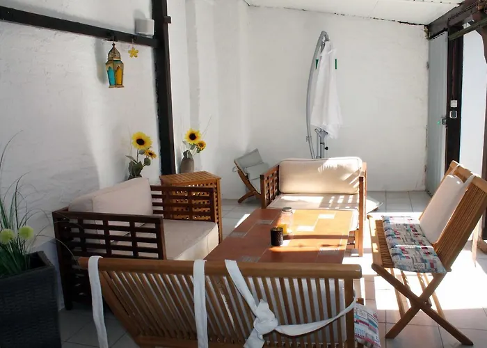 Rhine Pearl Hideaways *